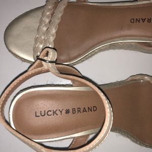 Size 7 lucky brand gold and tan braided wedges